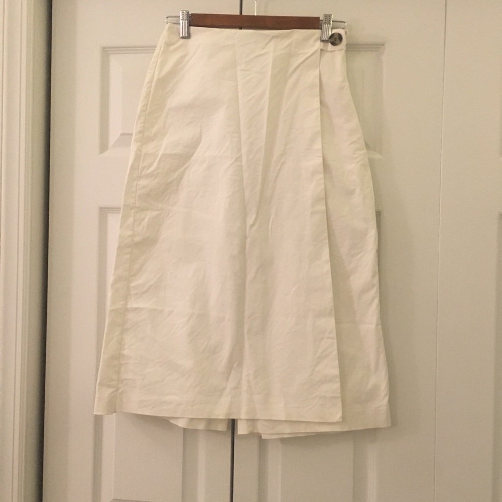 Zara skort size M